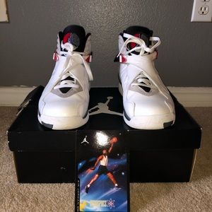 Air Jordan 8 Bugs Bunny